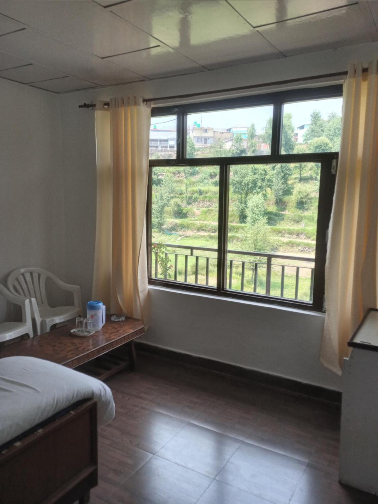 Nirmal Homestay Dharamshala Dış mekan fotoğraf